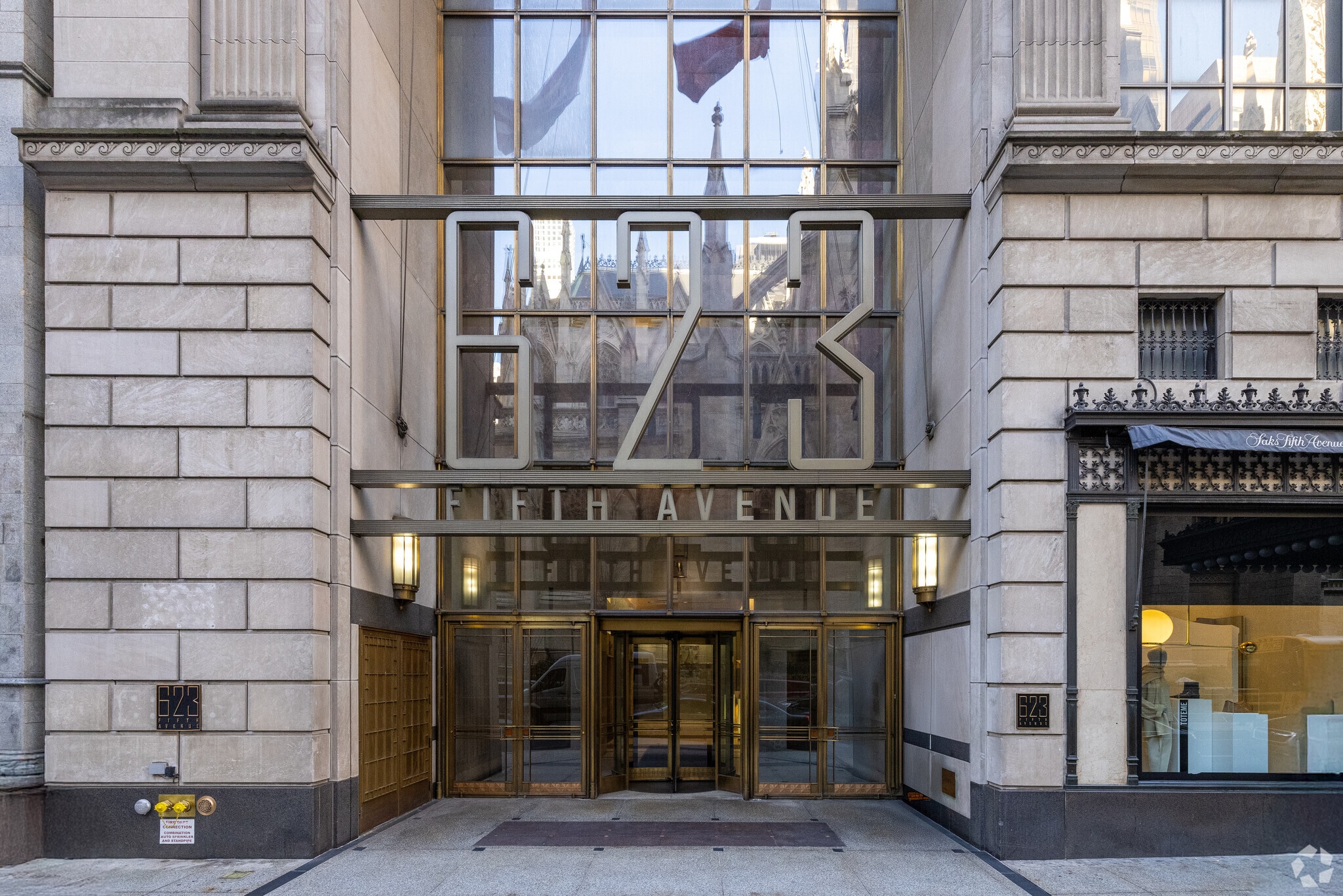 623 Fifth Ave, New York, NY for lease Building Photo- Image 1 of 8