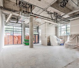 856 Dundas St W, Toronto, ON for lease Interior Photo- Image 1 of 5