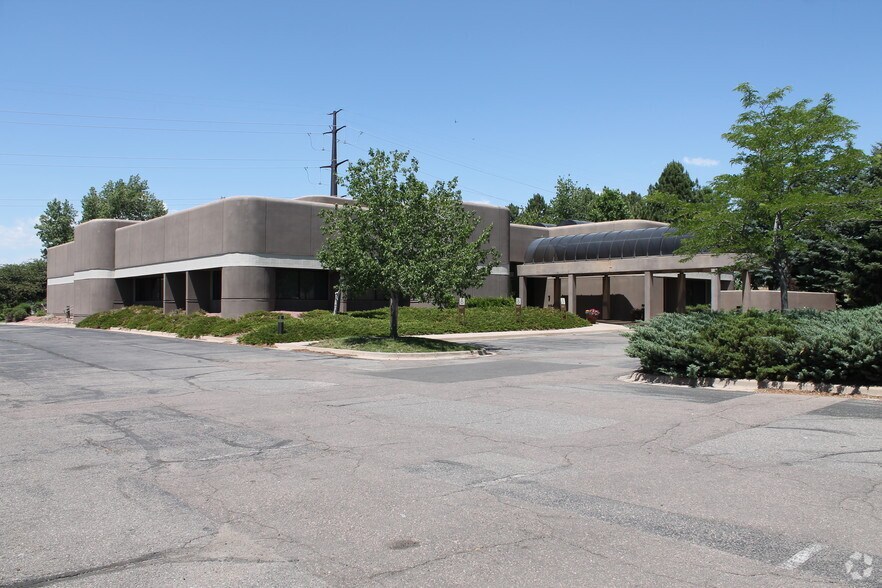 8381 Southpark Ln, Littleton, CO à vendre - Photo du bâtiment - Image 2 de 7