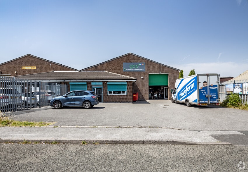 Phoenix Ct, Stockport for sale - Building Photo - Image 3 of 3