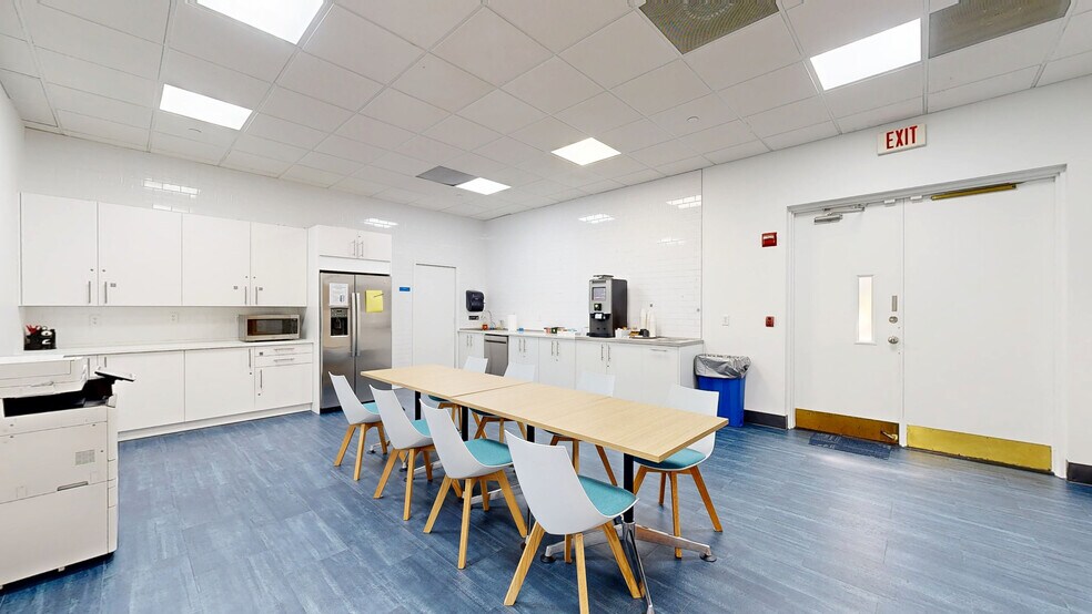 1701 Park Center Dr, Orlando, FL à louer - Numérisation 3D de Matterport - Image 3 de 23