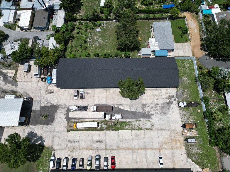 5601 Haines Rd, Saint Petersburg, FL à louer - Photo du bâtiment - Image 3 de 8