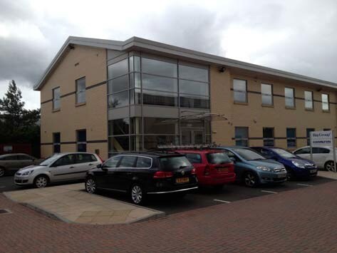 Solihull Pky, Birmingham à louer - Photo du bâtiment - Image 2 de 4