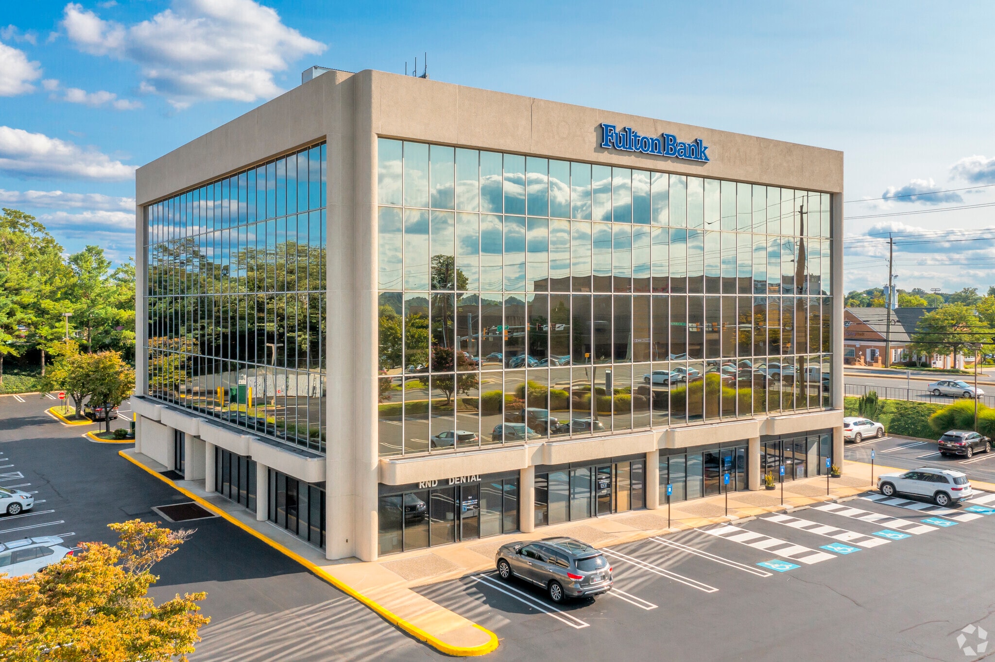 481 N Frederick Ave, Gaithersburg, MD for lease Primary Photo- Image 1 of 7