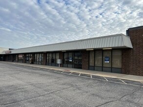 1423 N Lake Ave, Storm Lake, IA à louer Photo du bâtiment- Image 1 de 6