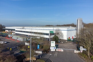 Plus de détails pour Hilton Cross, Featherstone - Industriel à louer