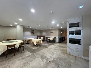 13553 Northern Blvd, Flushing, NY for lease Interior Photo- Image 2 of 32