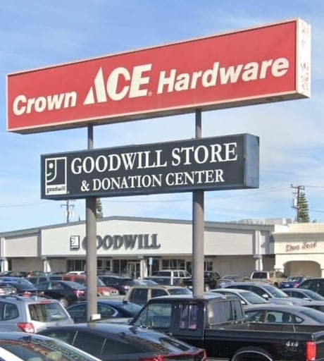 9065 Adams Ave, Huntington Beach, CA for lease - Building Photo - Image 2 of 9