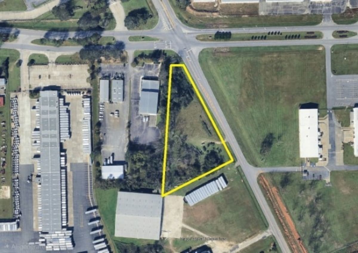 1514 Old Clyattville Rd, Valdosta, GA for sale Aerial- Image 1 of 10
