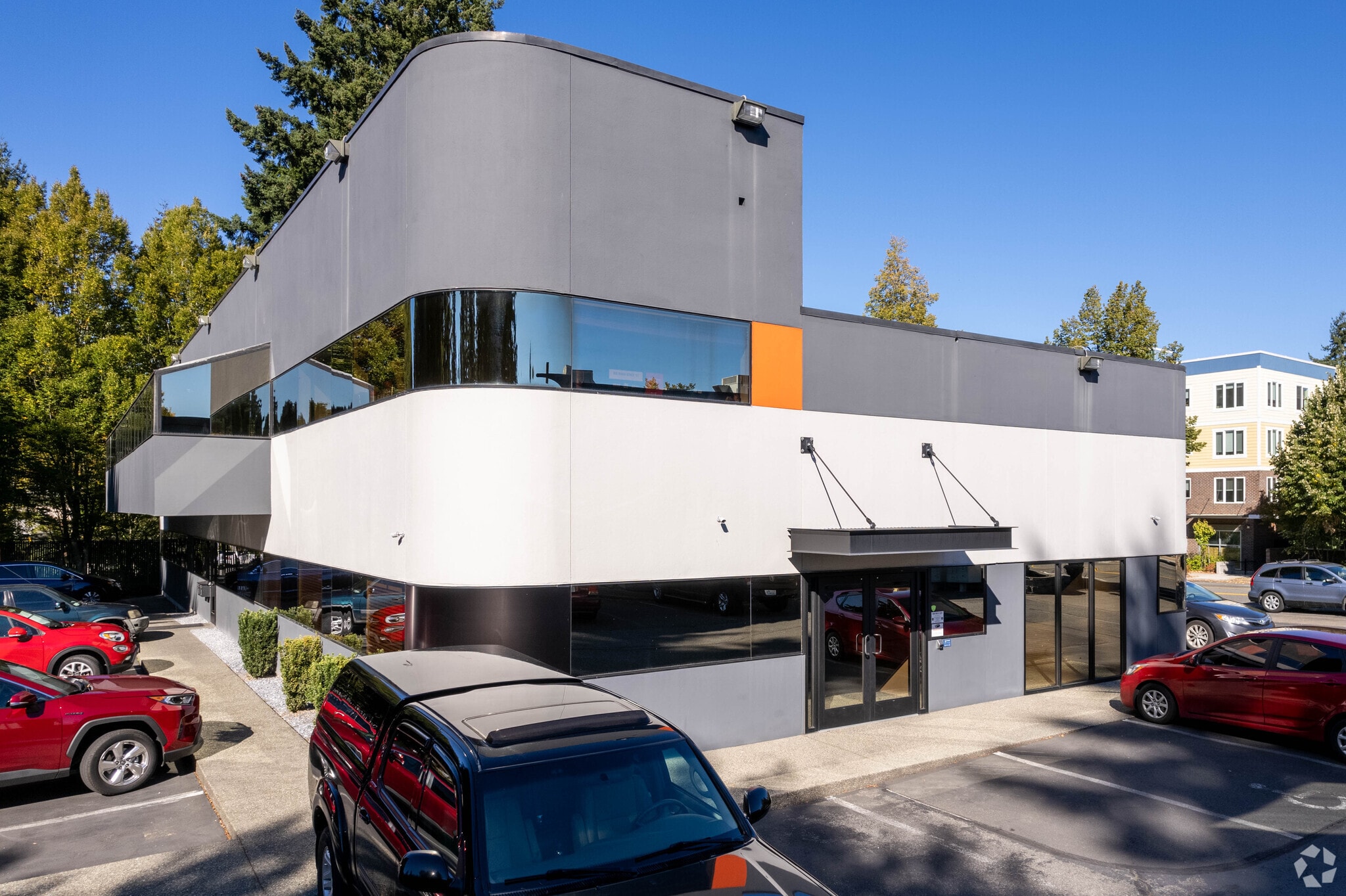 12535-12537 15th Ave NE, Seattle, WA for lease Primary Photo- Image 1 of 6