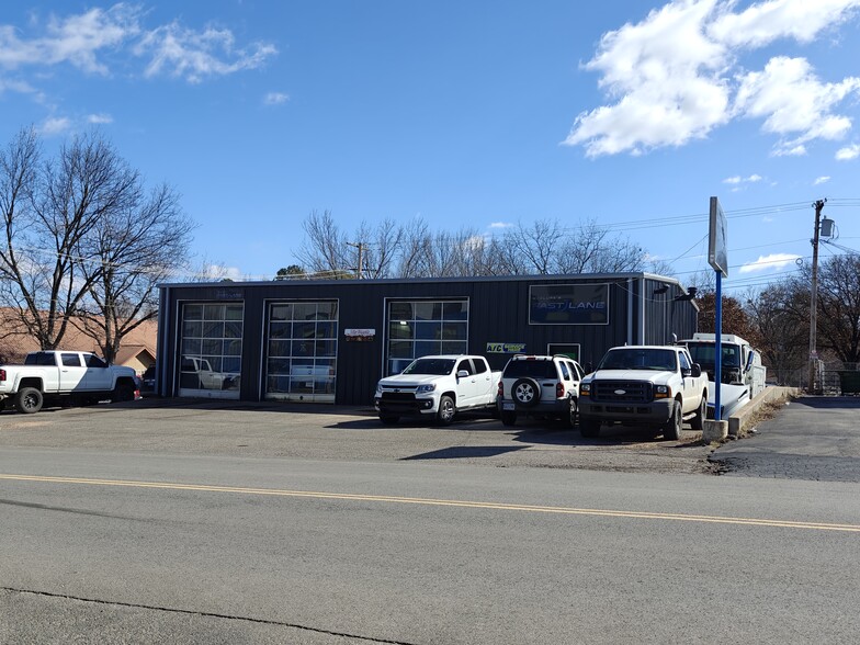 2113 Mahaney Ave, Tahlequah, OK for sale - Building Photo - Image 2 of 11