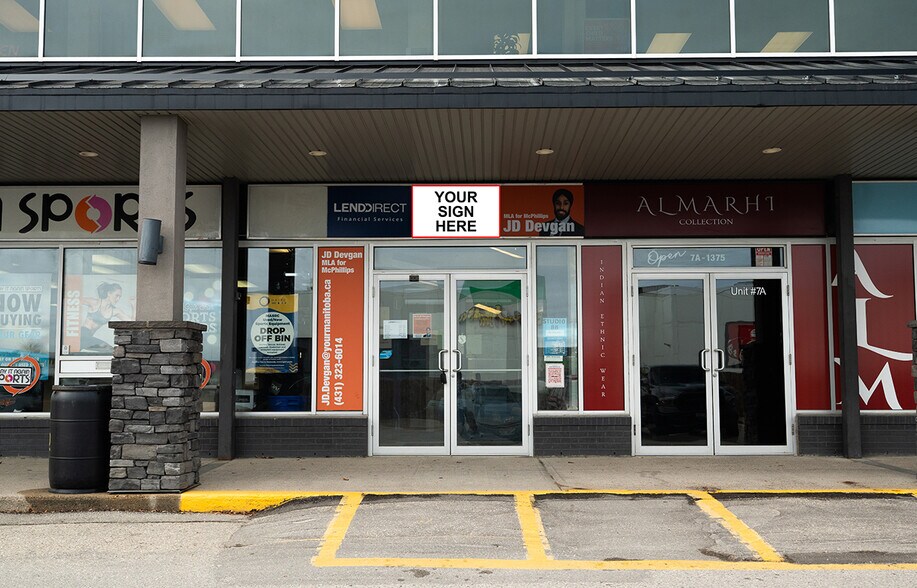 1375 Mcphillips St, Winnipeg, MB à louer - Photo du bâtiment - Image 2 de 4