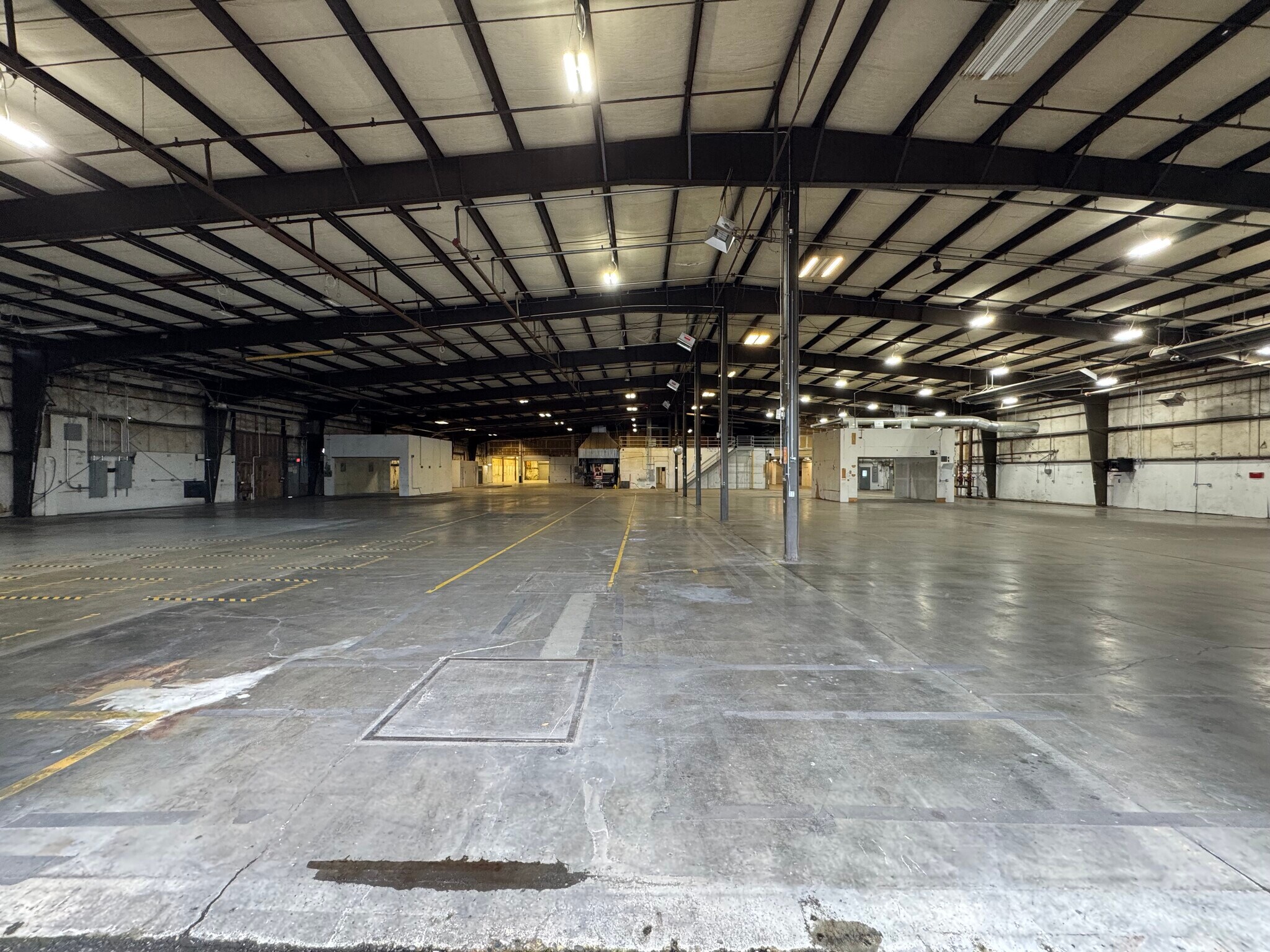 596 Hoffman Rd, Independence, OR à vendre Photo du bâtiment- Image 1 de 10