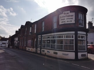 Plus de détails pour 80 Pier Plain, Great Yarmouth - Commerce de détail à vendre