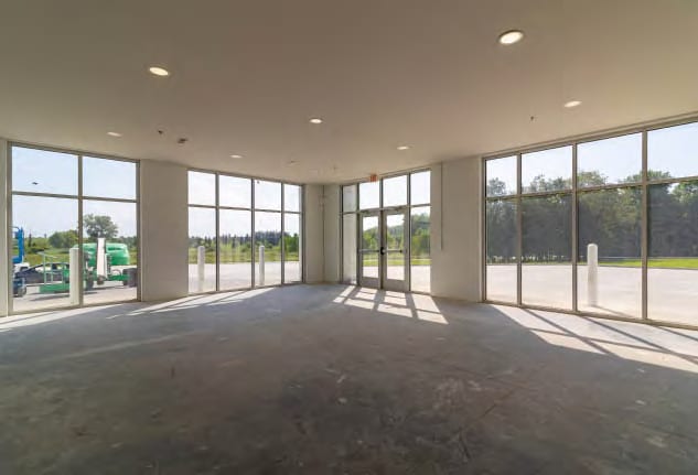 Cleveland Pky, Cleveland, OH for lease - Interior Photo - Image 2 of 5