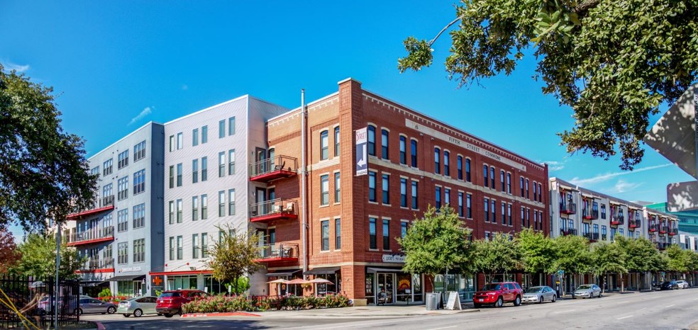 1611 W 5th St, Austin, TX for lease - Building Photo - Image 1 of 11