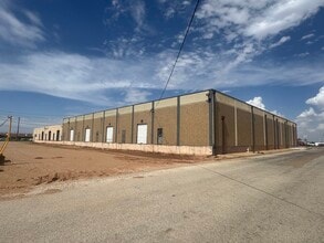 3605 Magnolia Ave, Lubbock, TX for lease Interior Photo- Image 2 of 2