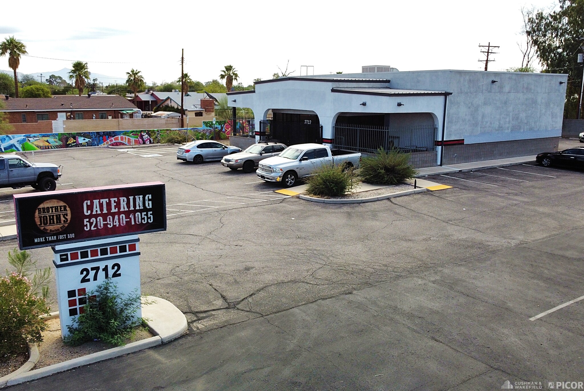 2712 E 22nd St, Tucson, AZ for lease Primary Photo- Image 1 of 5
