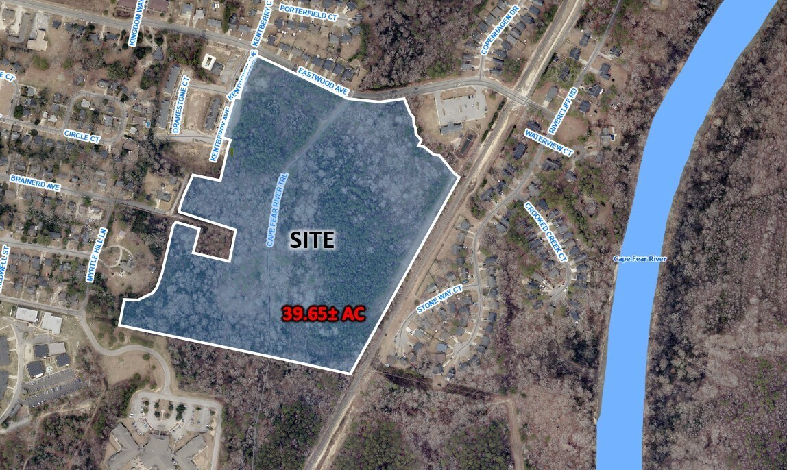 390 Cape Fear River Trail, Fayetteville, NC à vendre Photo principale- Image 1 de 7