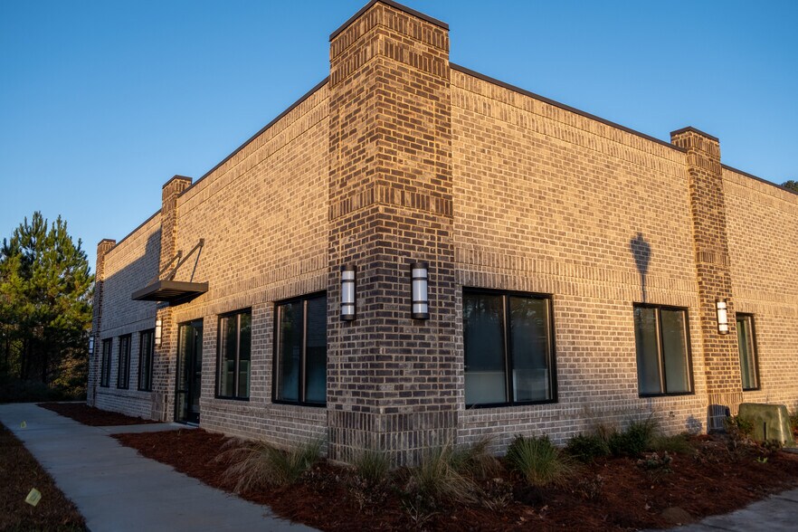 125 Southern Junction Blvd, Pooler, GA à louer - Photo du bâtiment - Image 3 de 4