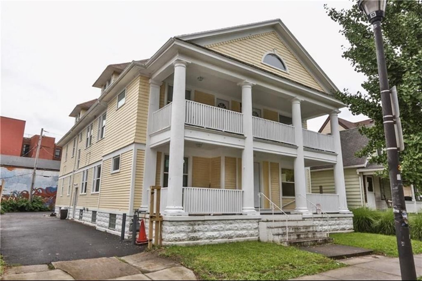 425 Gregory St, Rochester, NY for sale Primary Photo- Image 1 of 18