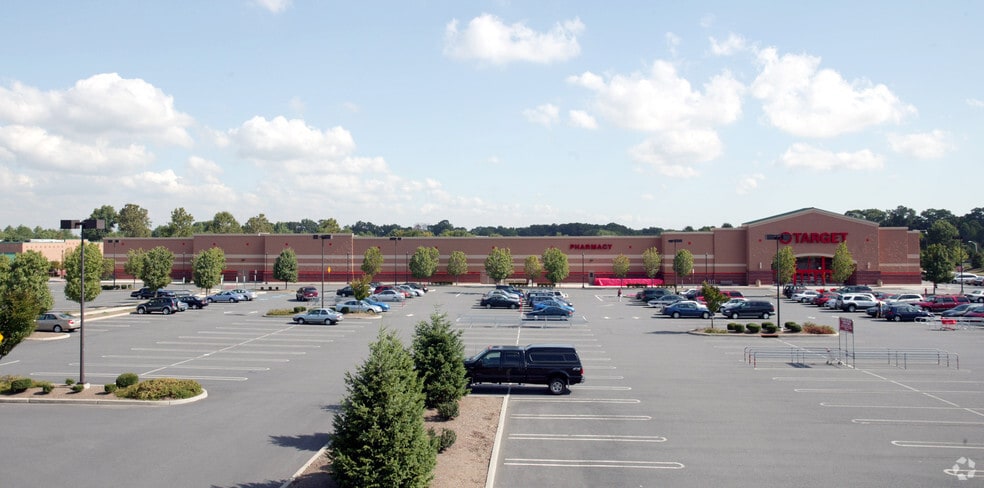 70 Princeton Hightstown Rd, East Windsor, NJ for lease - Building Photo - Image 2 of 7