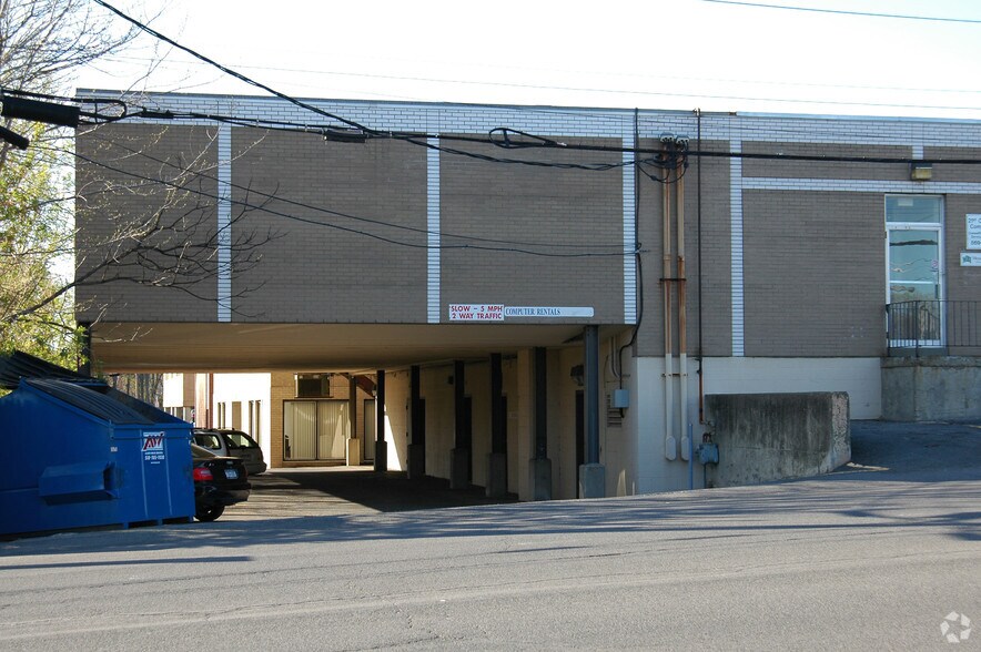 1500 Central Ave, Colonie, NY à louer - Photo du bâtiment - Image 2 de 22