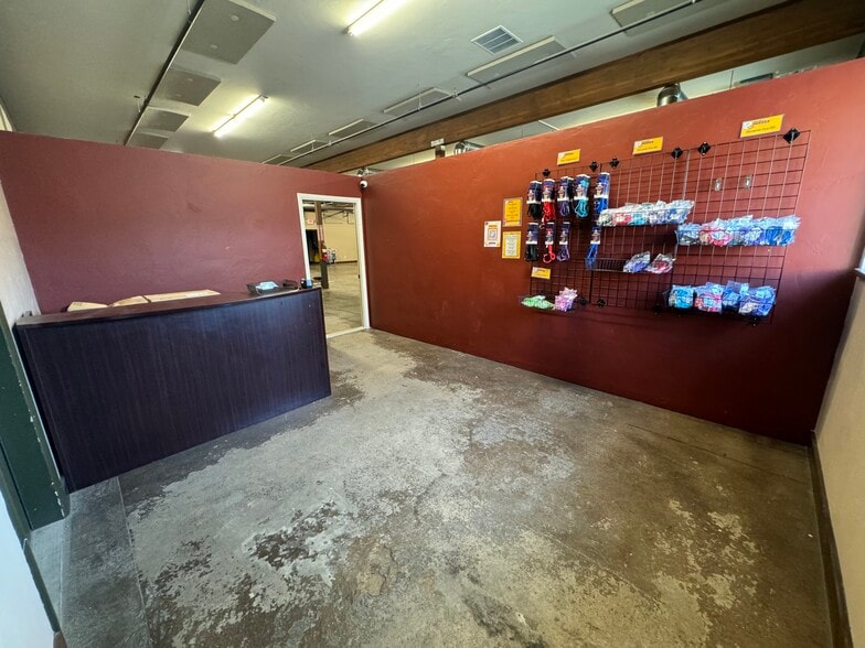 1014 E Draper Pky, Draper, UT à louer - Photo du bâtiment - Image 3 de 8