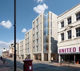 Plus de détails pour 80 Oldham St, Manchester - Commerce de détail à louer