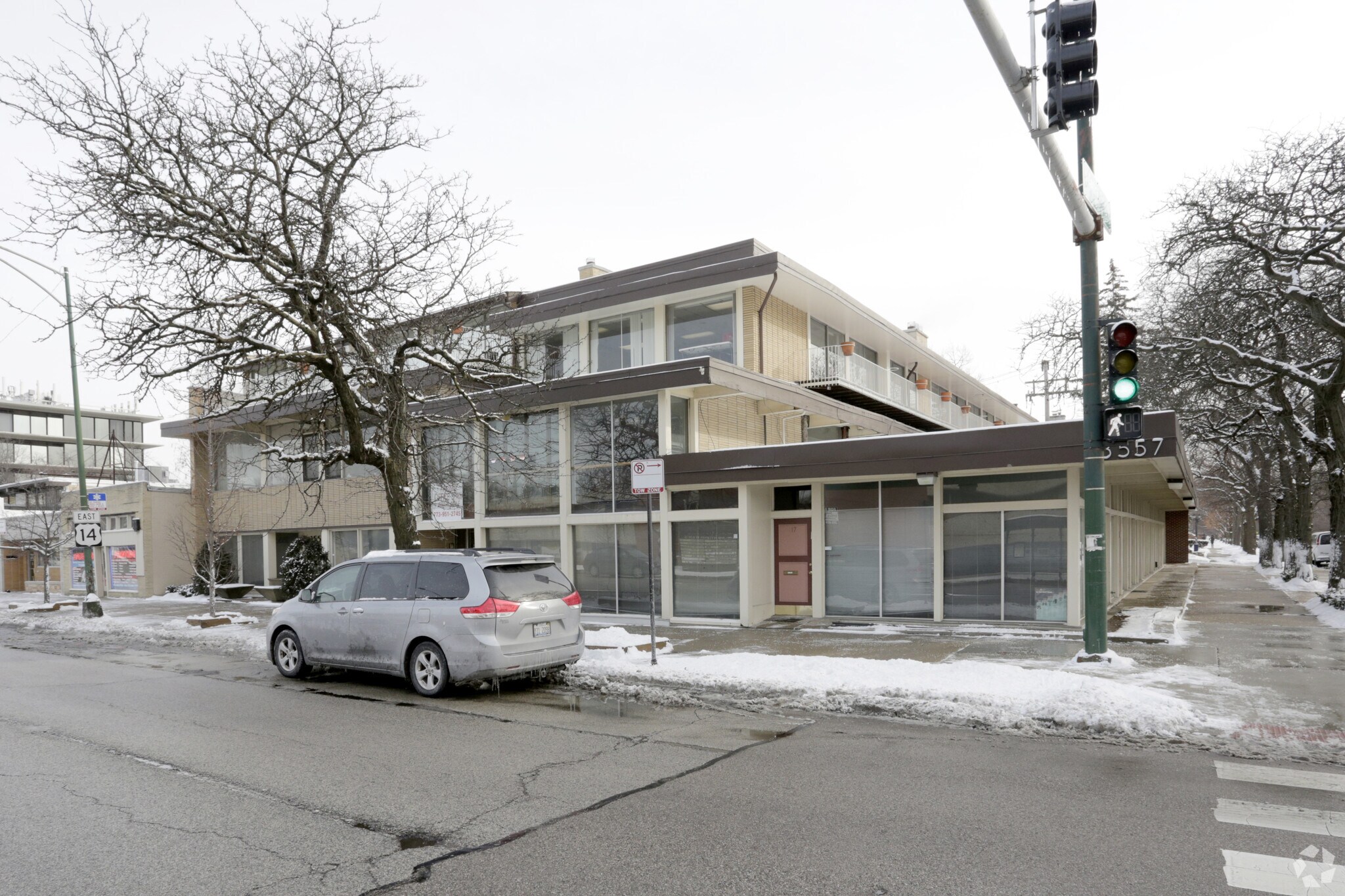 3553-3559 W Peterson Ave, Chicago, IL for sale Primary Photo- Image 1 of 15