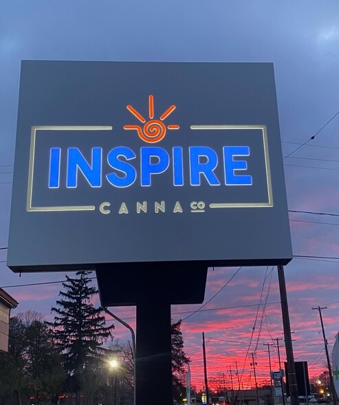 4086 Davison Rd, Burton, MI for sale - Building Photo - Image 1 of 25