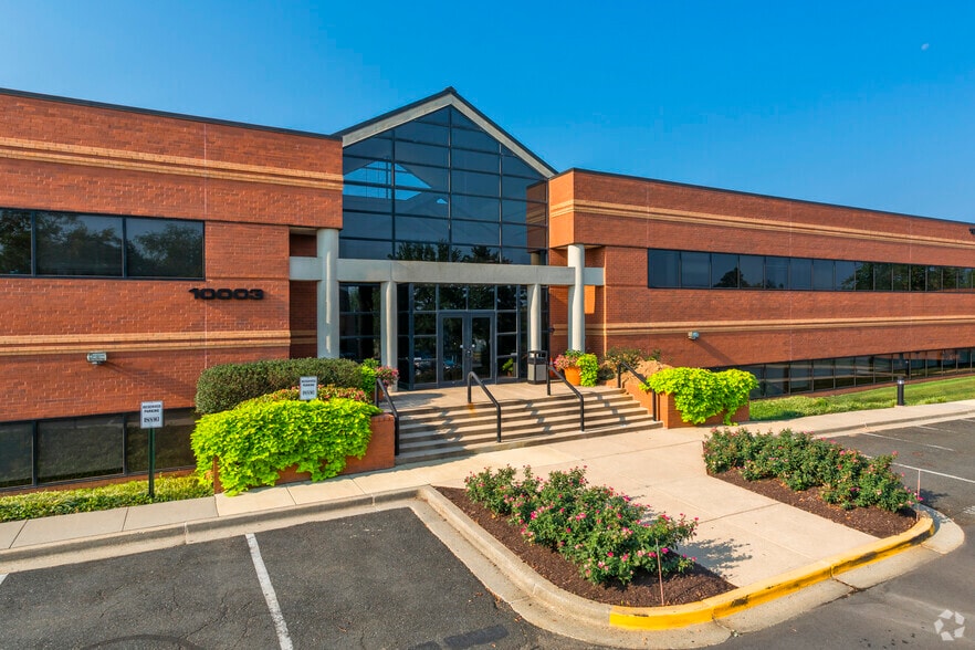 10003 Derekwood Ln, Lanham, MD for lease - Building Photo - Image 1 of 18