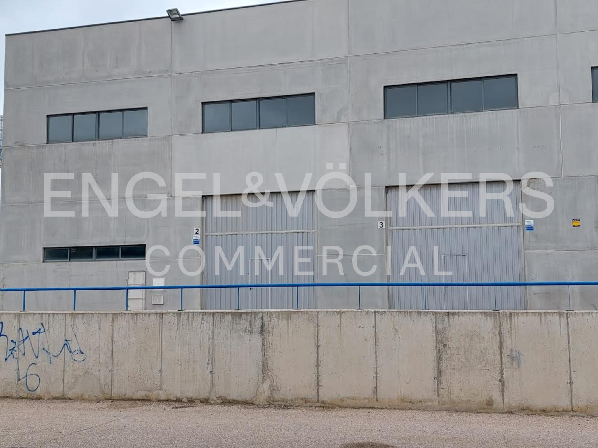 Industrial in Alcalá de Henares, Madrid for lease Building Photo- Image 1 of 4