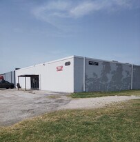 2511 National Dr, Garland TX - Warehouse