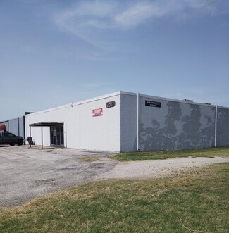 Plus de détails pour 2511 National Dr, Garland, TX - Industriel à vendre