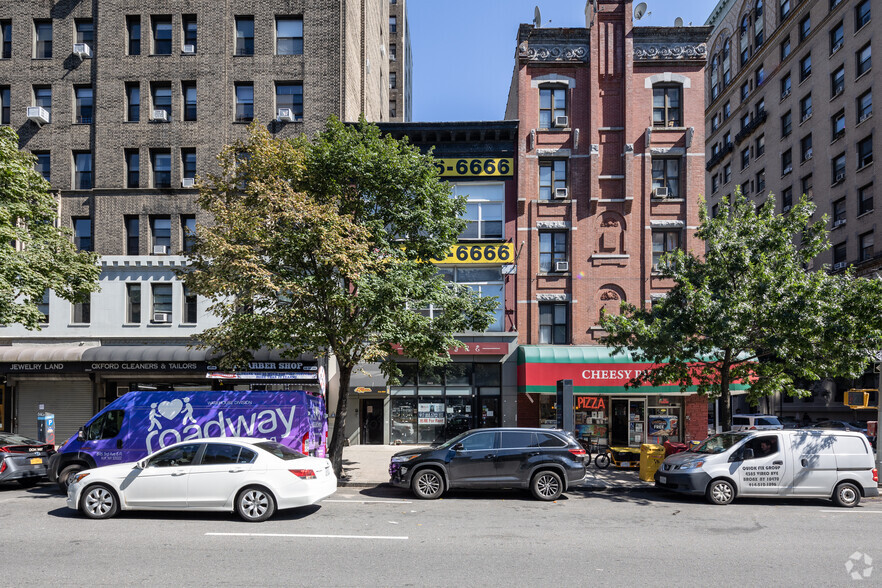 2642 Broadway, New York, NY for sale - Building Photo - Image 2 of 4