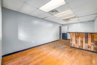 4139-4153 Amos Ave, Baltimore, MD à louer Hall d’entrée- Image 2 de 5