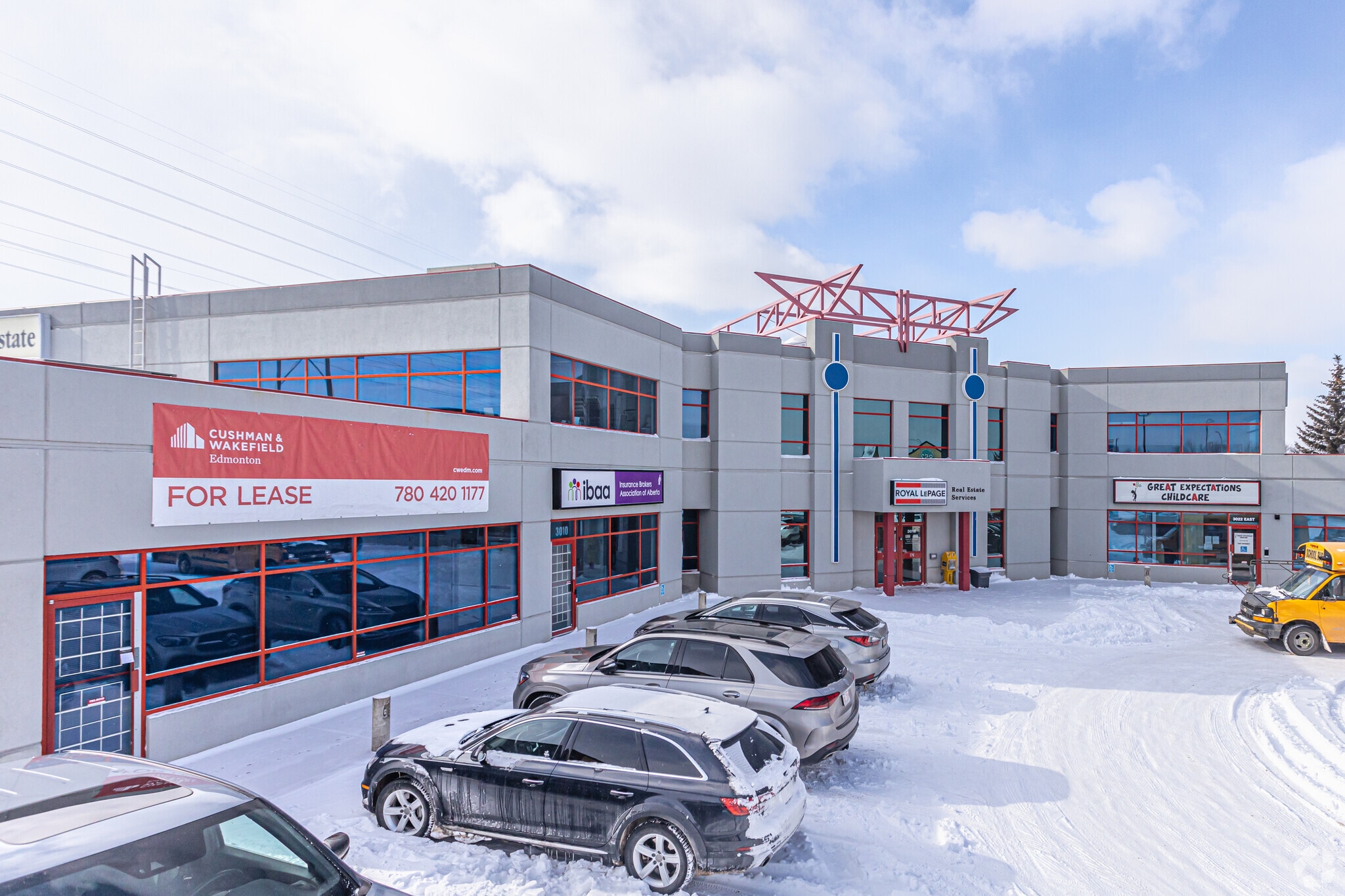 3010-3040 Calgary Trl NW, Edmonton, AB for lease Primary Photo- Image 1 of 9