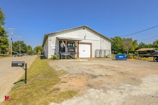 More details for 102 Gray St, Henderson, TX - Flex for Sale