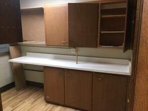 W7209 Main St, Waupun, WI for lease Interior Photo- Image 2 of 5