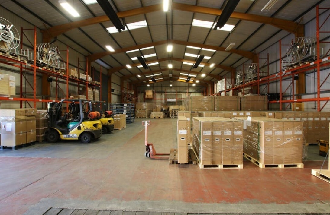 Dark Ln, Birstall for lease Interior Photo- Image 1 of 2