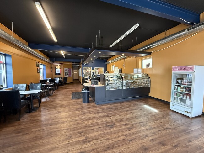 Plus de détails pour 1886 S Broadway, Denver, CO - Commerce de détail à louer