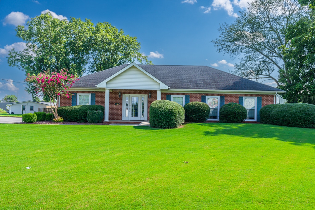 970 Highway 20, Tuscumbia, AL for lease Primary Photo- Image 1 of 28