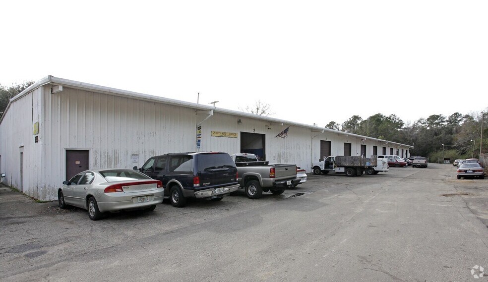 1530 Capital Cir SW, Tallahassee, FL à louer - Photo intérieure - Image 3 de 3