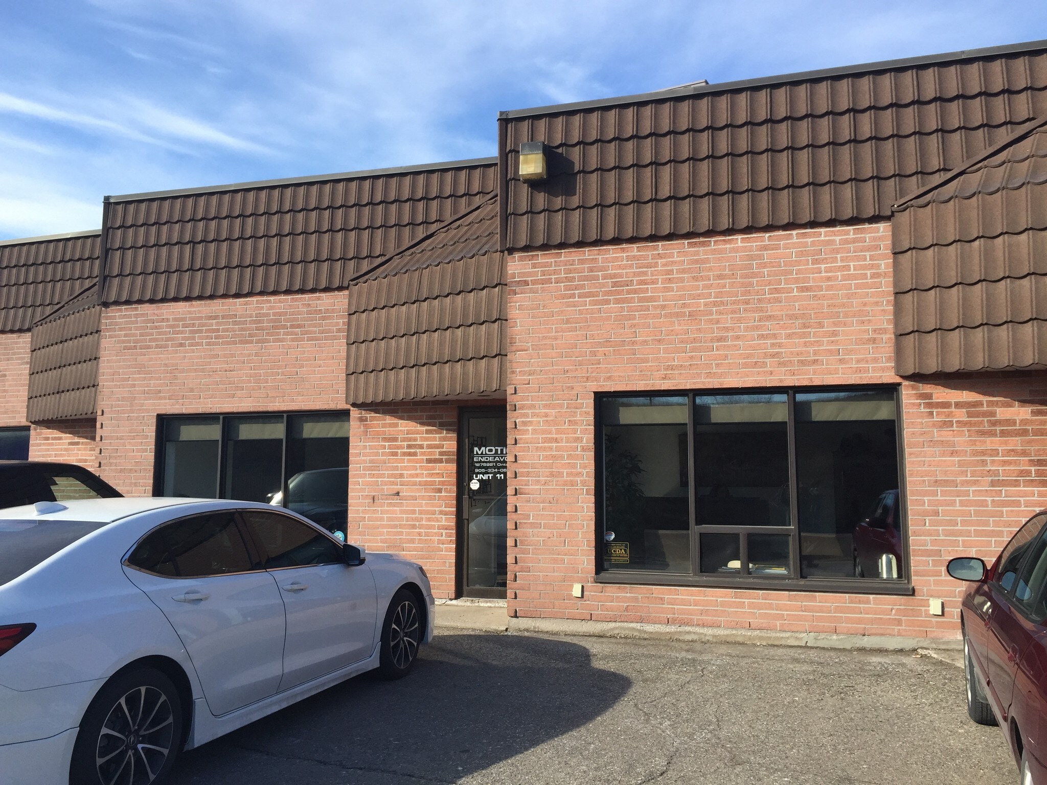 405 Industrial Dr, Milton, ON à vendre Photo du bâtiment- Image 1 de 1