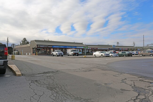 More details for 318 Ontario St, St Catharines, ON - Retail for Lease