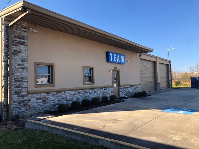 115 State Highway 146, Texas City, TX à vendre - Photo du bâtiment - Image 1 de 7