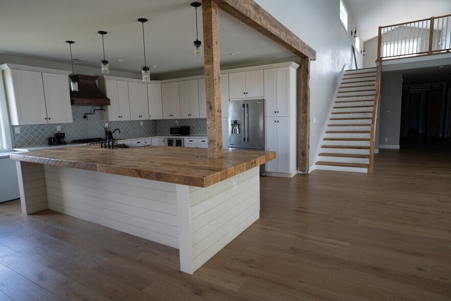 7904 County Road 19, Fort Lupton, CO à vendre - Photo du bâtiment - Image 3 de 18