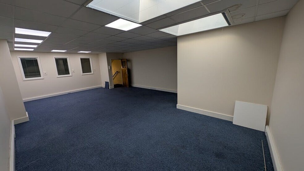 Ampress Ln, Lymington à louer - Photo intérieure - Image 3 de 6