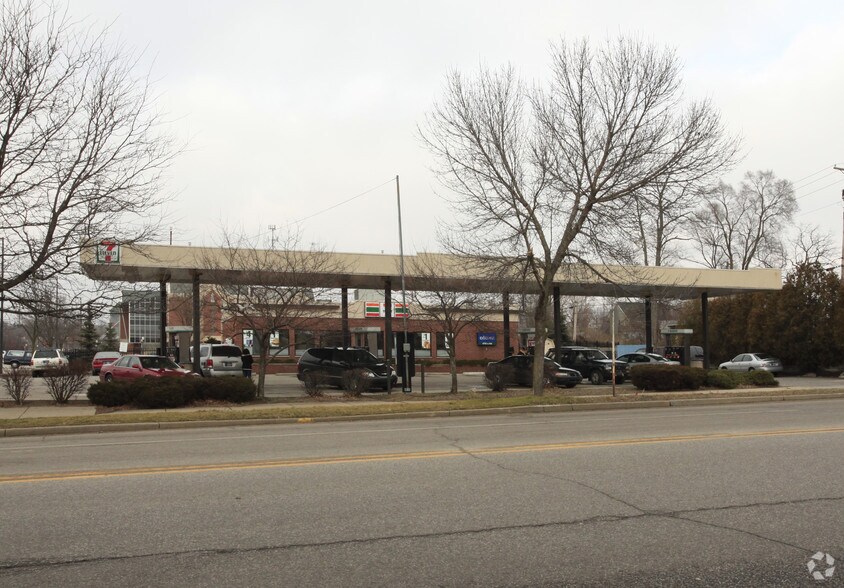 501 E La Salle Ave, South Bend, IN for lease - Primary Photo - Image 1 of 2